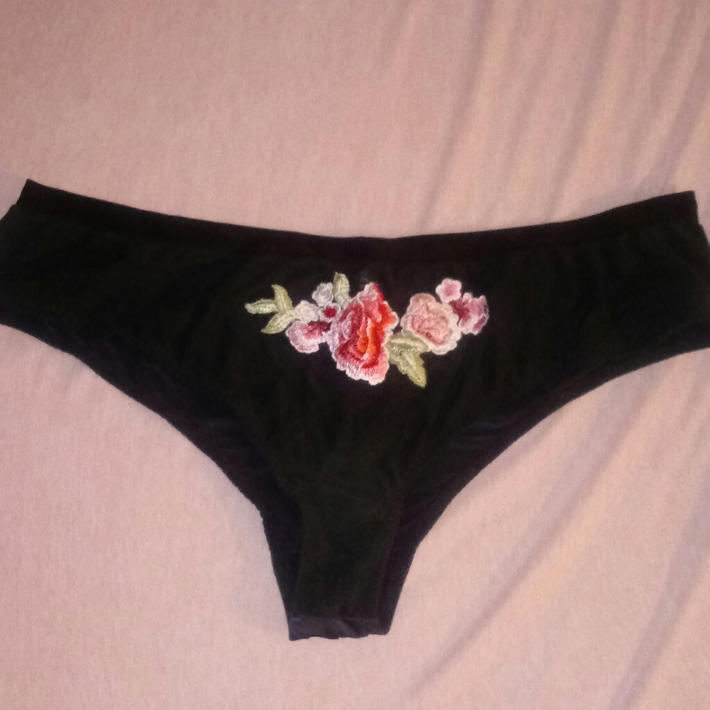 Lane Bryant (Cacique) Black Panties With Flower